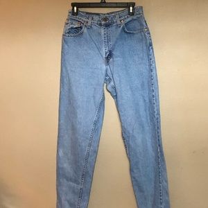 550 Levi’s Mom Jeans